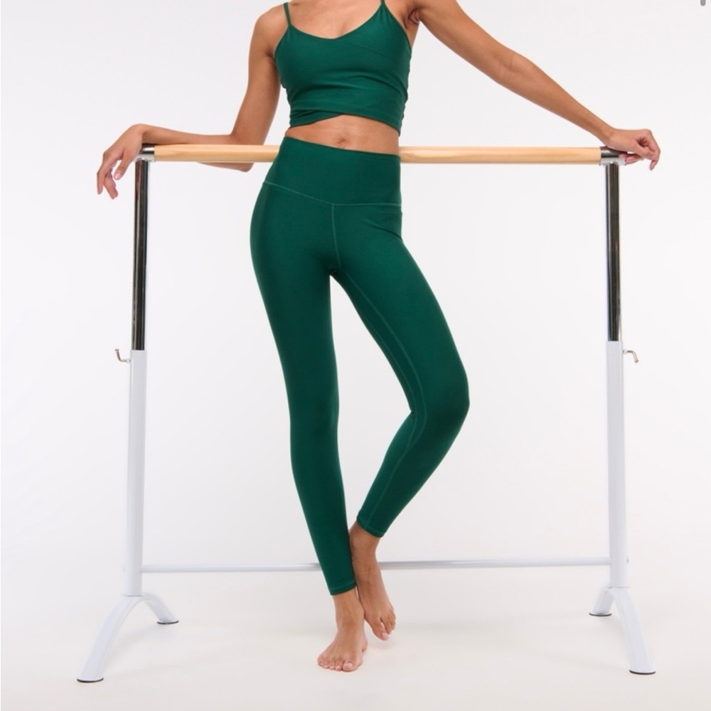 Abercrombie YPB sculptLUX Curve Love 7/8-Length Legging in Emerald 27” inseam